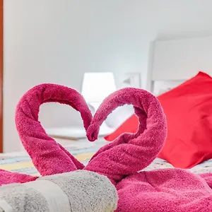 https://tenerife2-piso-dos-dormitorios-santa-cruz-centro.tenerifehoteles.net
